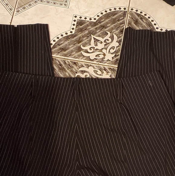 Victoria Secret Christie Fit Tapered Crop Pants 10 - Picture 9 of 10